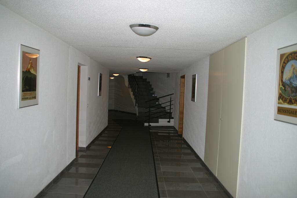 Ferienwohnung Steinmattstrasse Цермат Екстериор снимка